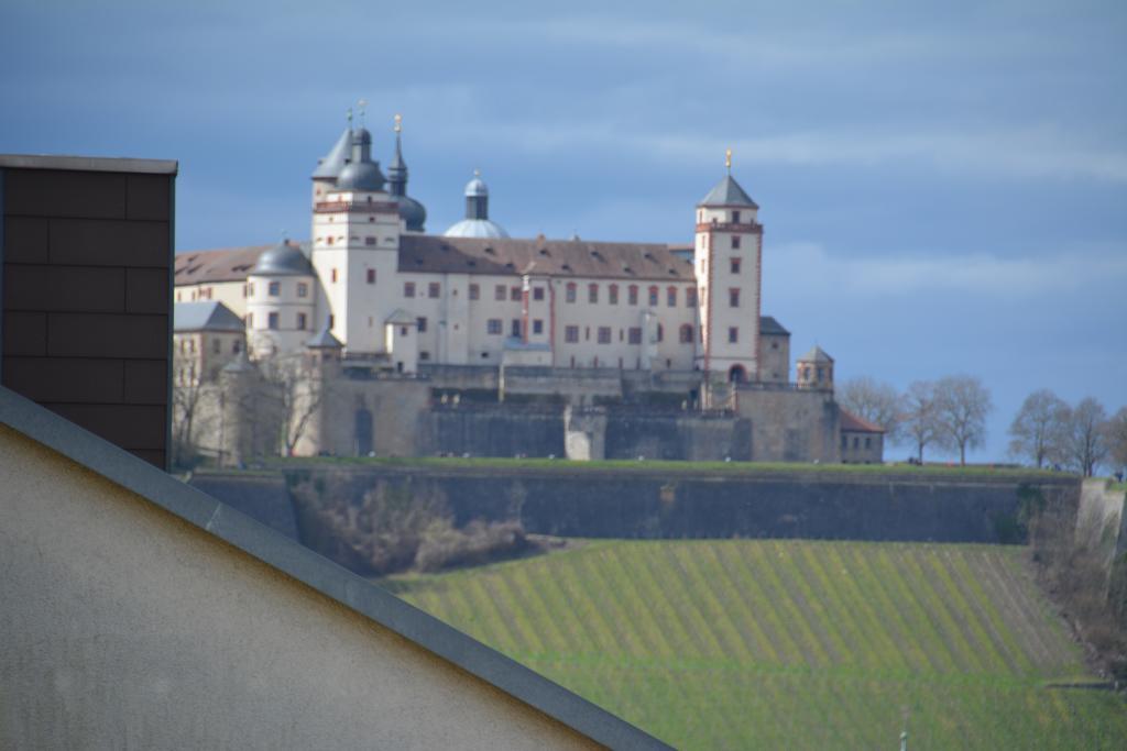 Ferienwohnung Avenzio Würzburg Exterior foto